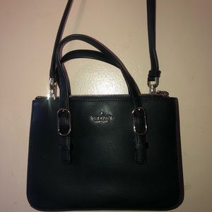 KATE♠️SPADE crossbody LIMITED TIME OFFER🎉